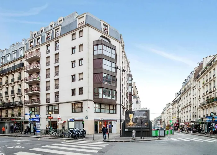 Bright And Cosy Flat At The Heart Of In A Trendy District - Welkeys * Paris